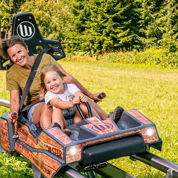 Bezpečnost a výkon alpských bobových drah díky kabelům HELU