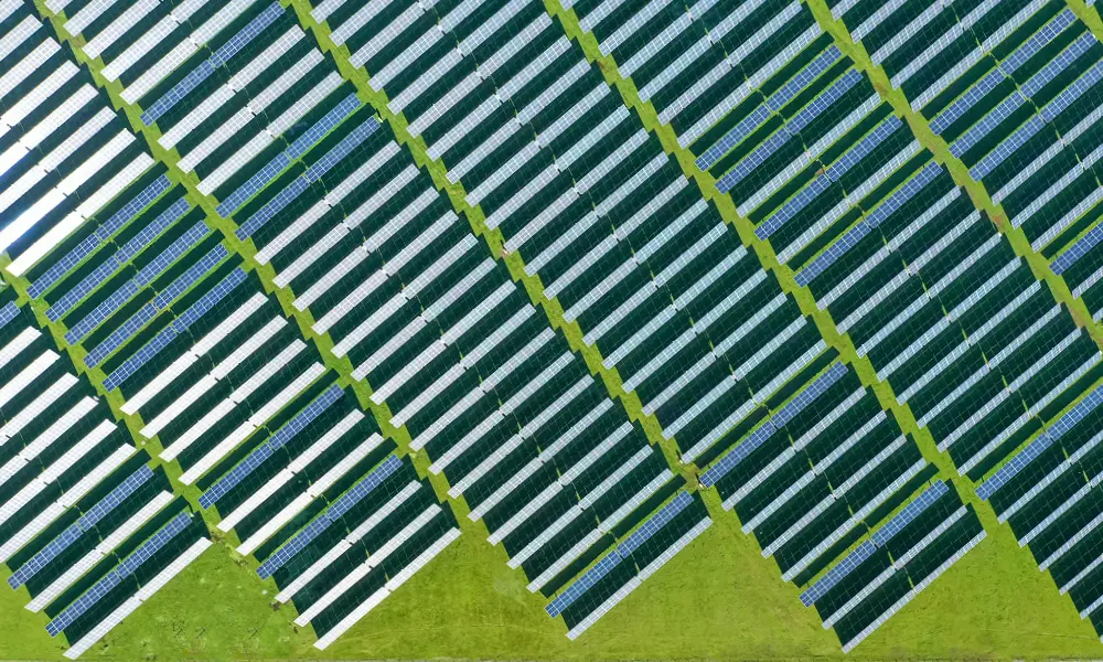 Medium-voltage cables are a critical component of renewable energy projects (solar power, wind power)