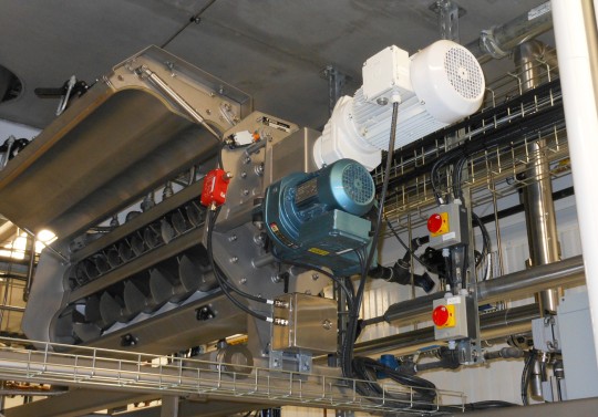 The current NFPA guidelines require RHH, RHW, RHW-2, XHH, XHHE or XHHW-2 insulation for use inside the motor’s control panel or cabinet, but the expectation is this requirement will move to include cable used in external wiring of VFD applications in the upcoming years.