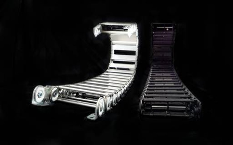 Energieführungsketten und  Energiekettensysteme