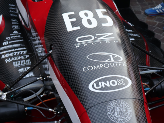 Logo Helukabel sponsor macchina Race Up Team