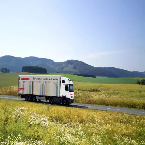 lastbil med HELU-tryck