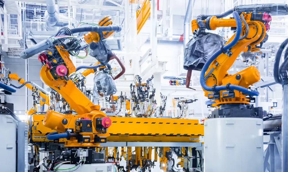 Các thiết bị máy móc trong nhà máy sản xuất có thể gây nhiễu tín hiệu