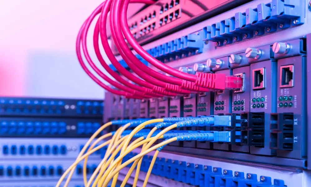 Cáp Cat6 rất phù hợp cho những môi trường cần truyền tải dữ liệu lớn 