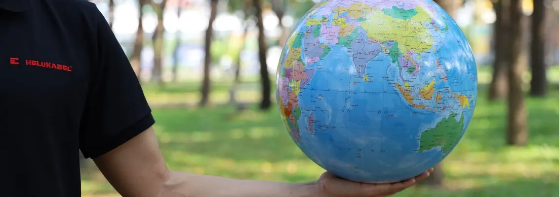 The program ''Don’t just turn off on earth hour''