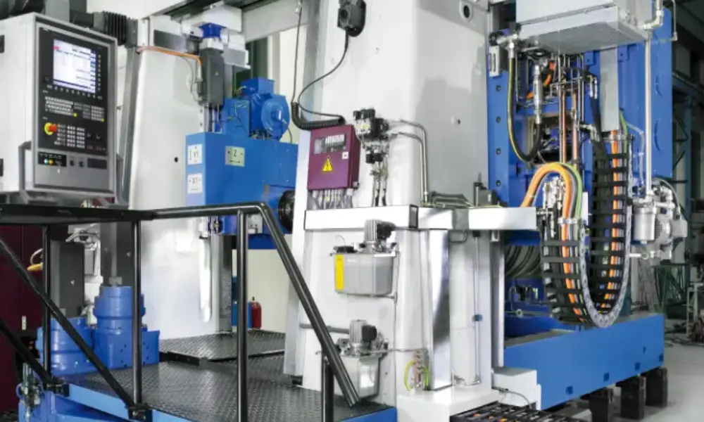 The cable used to connect a servo drive to a servo motor is called a servo cable