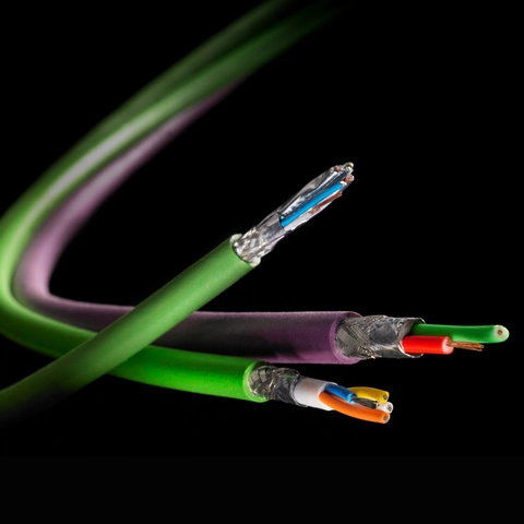 4. Cáp ethernet, cáp LAN, cáp bus