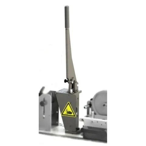 9. Hệ thống cắt