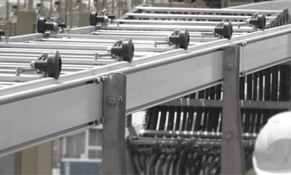 Hệ thống xích dẫn cáp Marathon của HELU Connectivity Solutions Haan GmbH