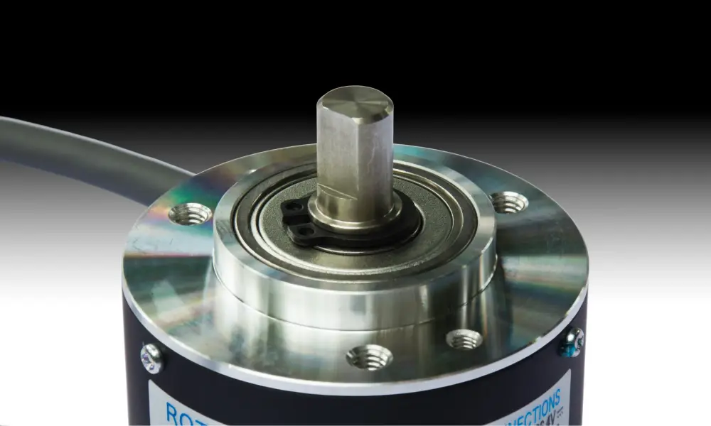 Encoder phase error in a servo motor