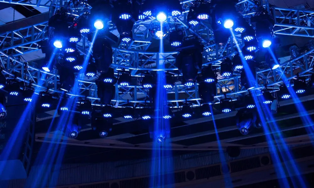 Comparing analog audio cables and digital audio cables