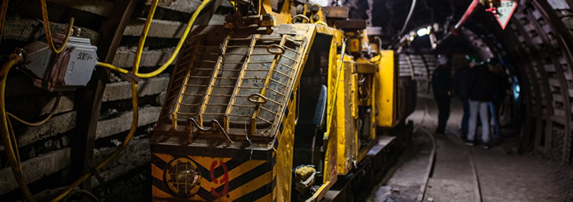 HELUKABEL ofrece cables de minería diseñados para soportar ambientes exigentes, garantizando seguridad, rendimiento y larga vida útil.