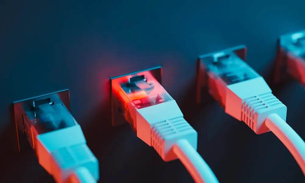 Dây cáp mạn LAN có nhiều cấp độ (CAT) khác nhau