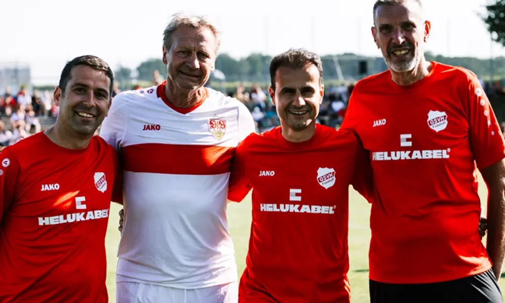 Fußballer beim Sommerfest