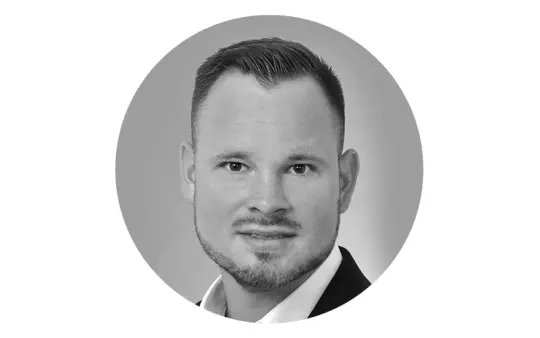 Denny Effenberger-Sehm ist Leiter der Qualitätssicherung.