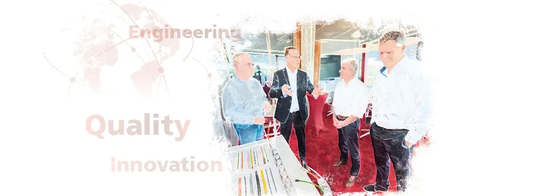 HELUKABEL medarbejdere til møde