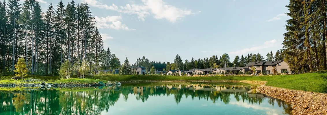Ferienhäuser mitten im Grünen