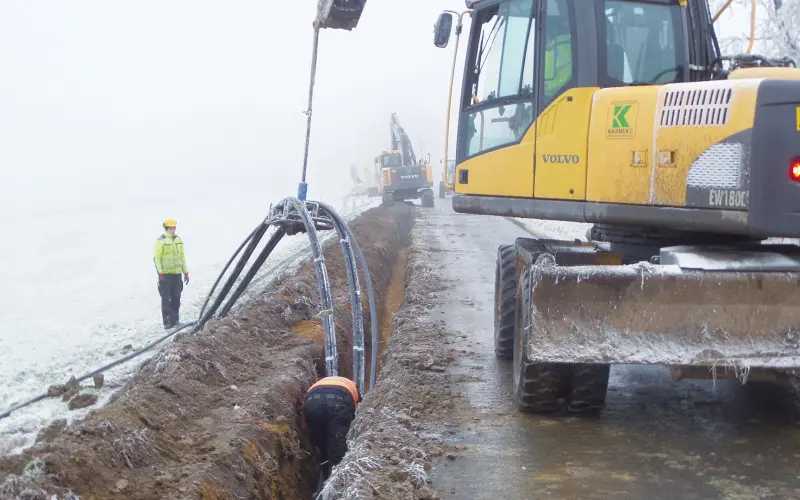 Laying of medium voltage earth cables 