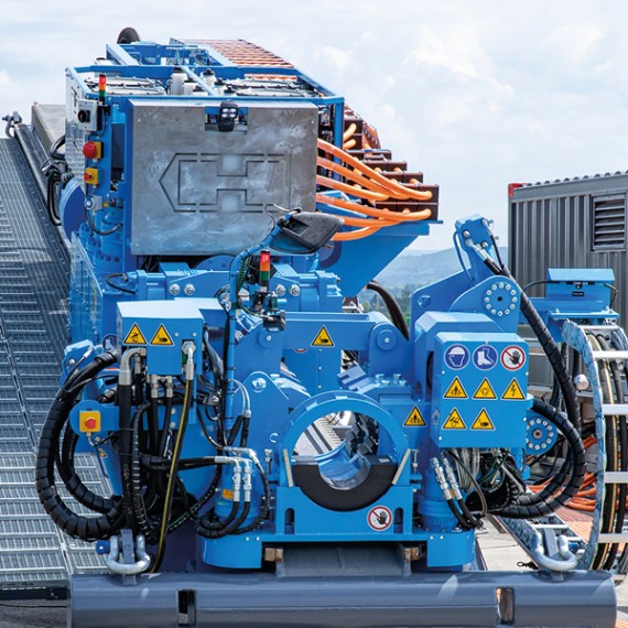 HELU ürünleri ile Herrenknecht'ten yatay sondaj makinesi