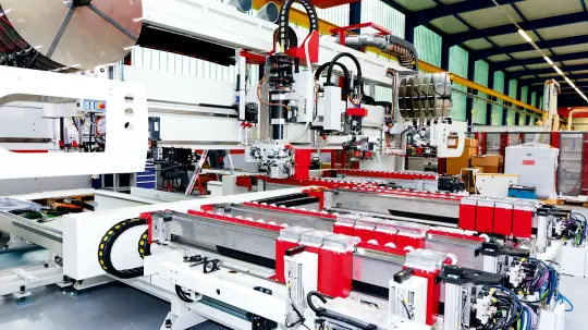 Holzbearbeitungsmaschinen 