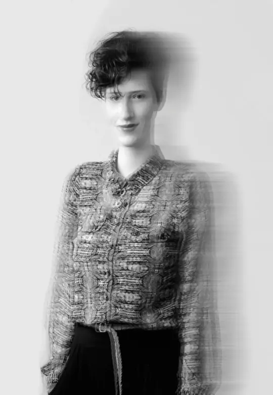 Portrait Rebecca Scherb