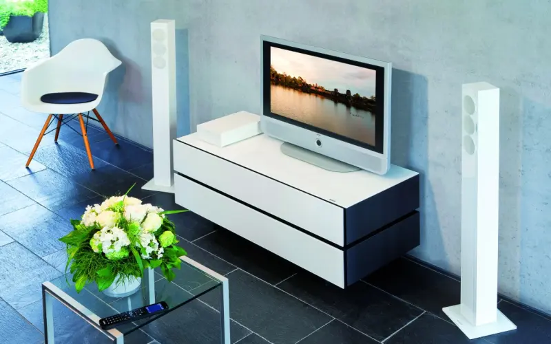 Revox loudspeaker next to a TV