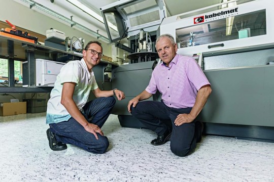 Stefan Kaupp und Manfred Wössner vor der RINGROL