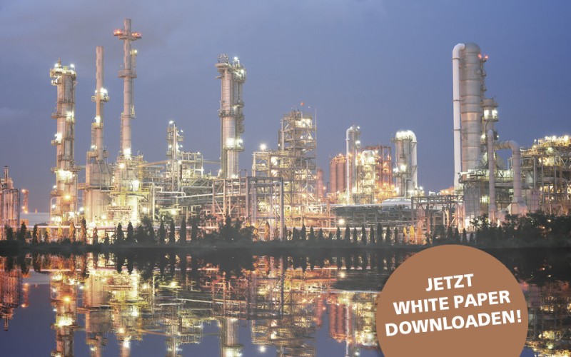 Raffinerie bei Nacht